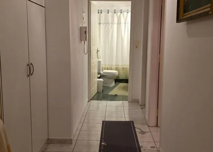 Ariadni's Dreamhouse * Akrata